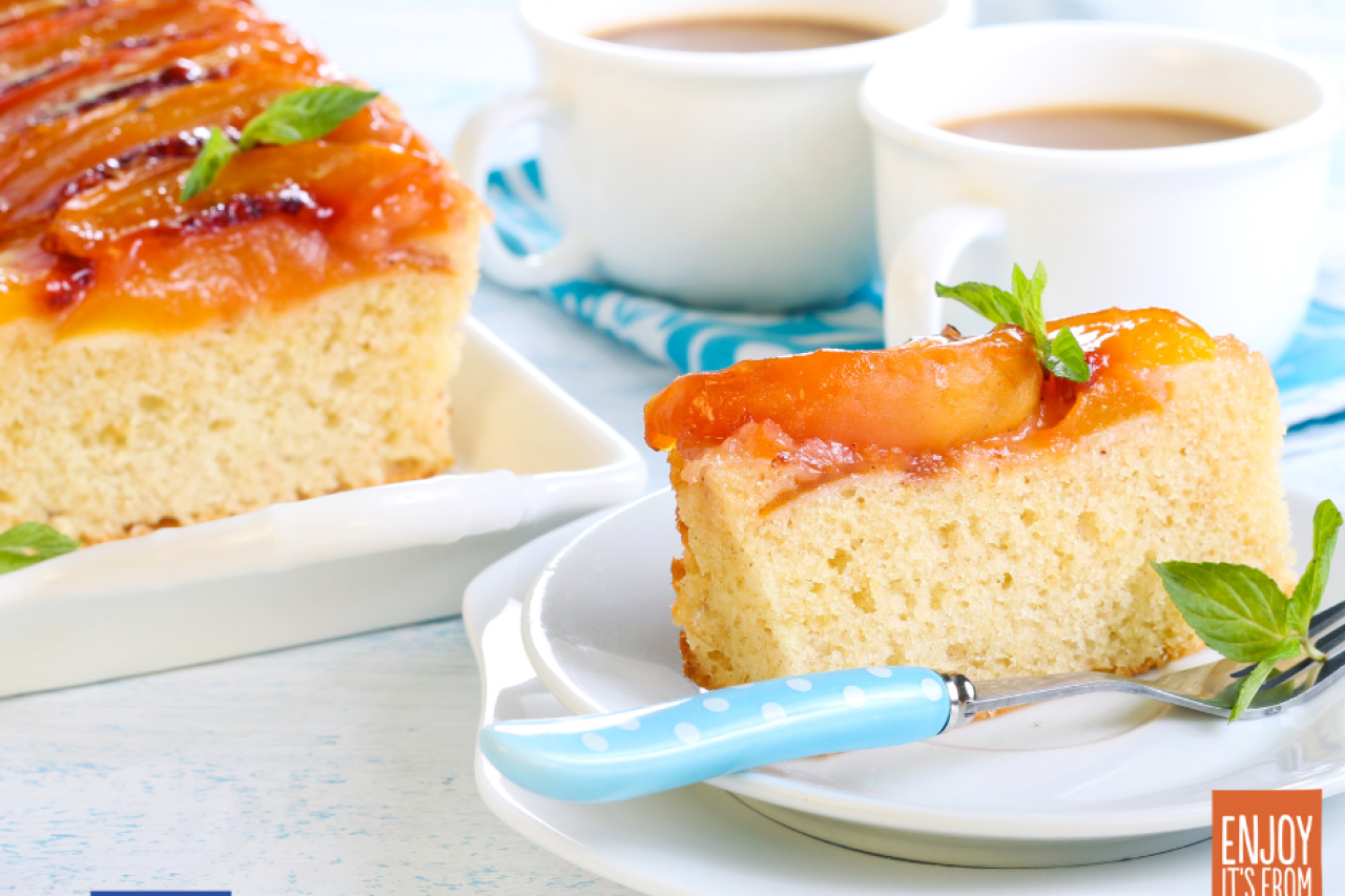 Upside down cake with European canned peaches